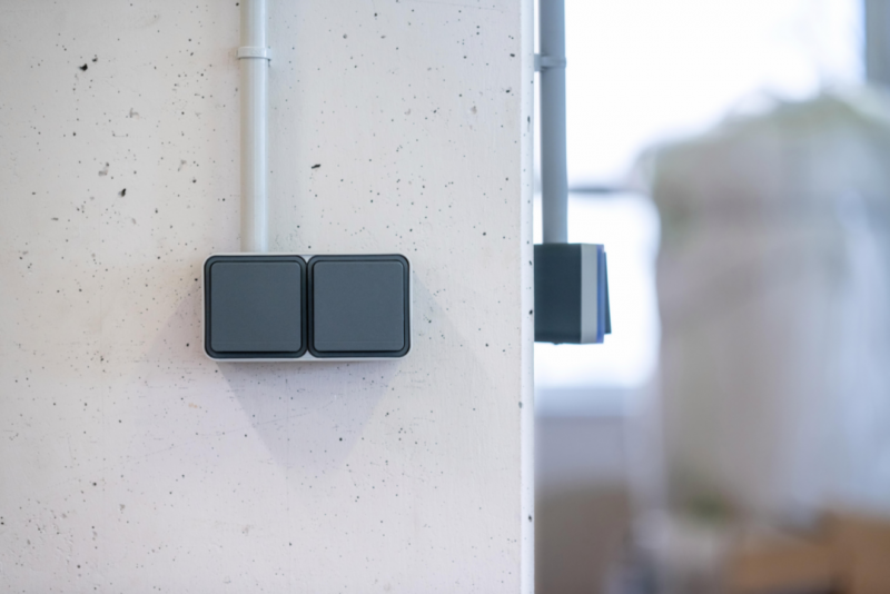 Vignette 2 produit cubyko Support d'encastrement double verticale associable blanc IP55 | Ref : WNA408B