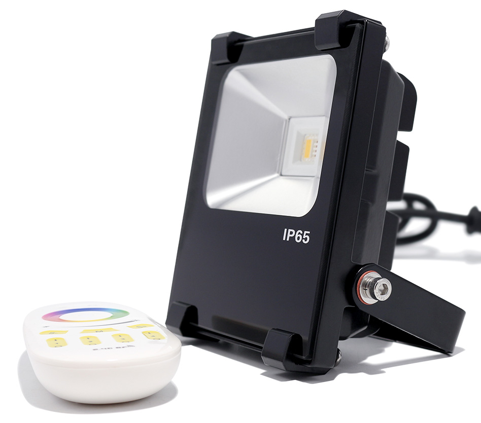 Photo projecteur 10watts rgbw bc 3000�k rouge-vert-bleu+telecommande | Ref : BF10RGB+