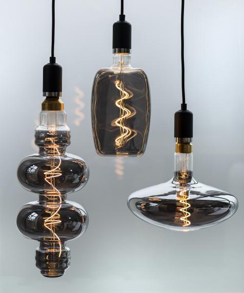 Vignette 2 produit BAI Shapes LED Pinot E27 4W 2200K Noir 70lm Gradable 230V-240V 360° 245x237mm | Ref : 141874
