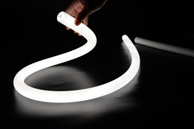 Vignette 2 produit NOLA (C�ble extr�mit�, 3000 Kelvin, 5 m� | Ref : 2500035