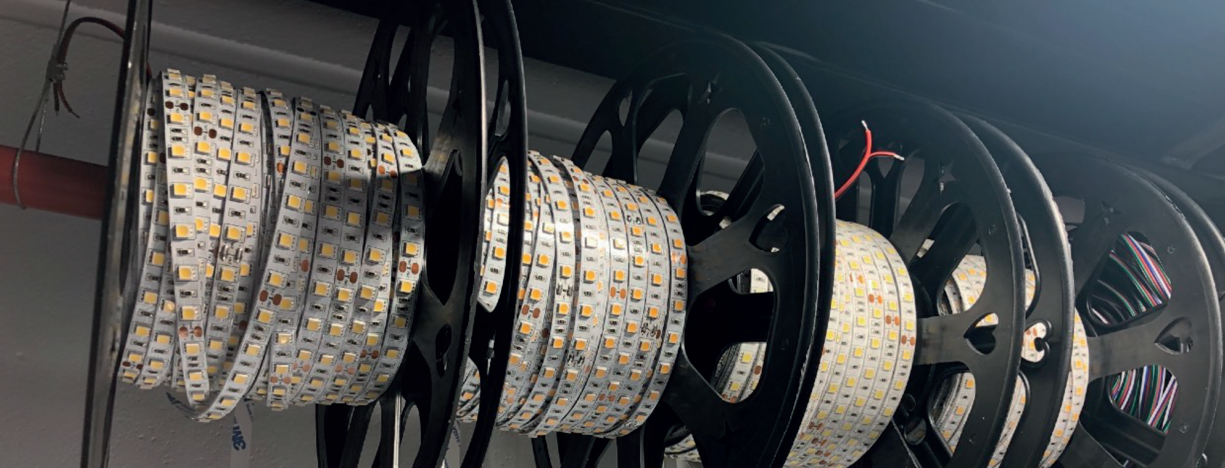 Vignette 2 produit 25CM CABLE POUR STRIP SIMPLE LED | Ref : SISCABLERN