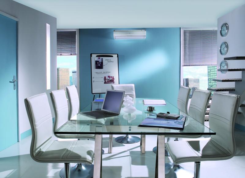 Vignette 2 produit Mono-split corniche DC Inverter 7100W - AWY 24 LBC | Ref : 821624