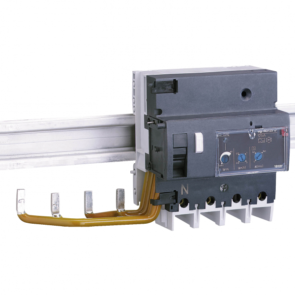 Vignette 2 produit NG125 Vigi NG125 si - bloc diffrentiel - 125A - 4P - 230..415V - 300 3000mA ISR | Ref : 19107