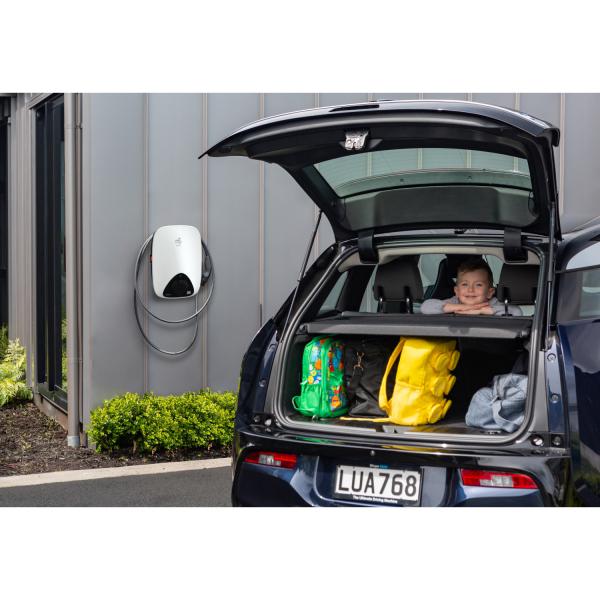 Vignette 2 produit Evlink H T2S 7,4 kW RDC-DD TIC | Ref : EVH4S07N400F