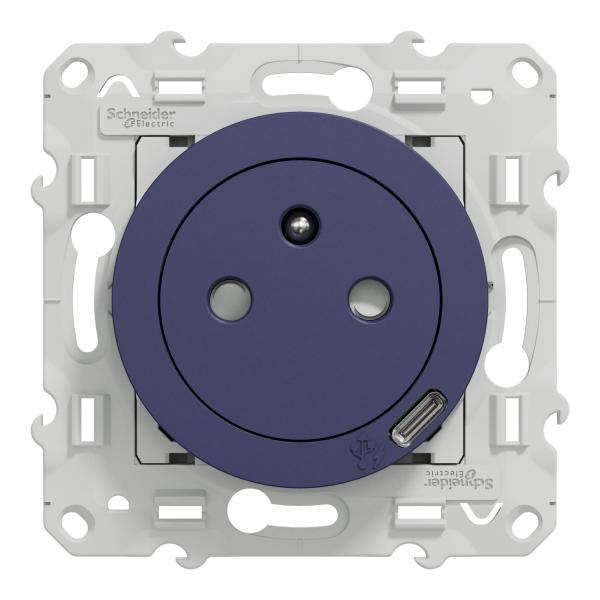 Vignette 2 produit Odace - prise de courant affleurante - 2P+T - avec USB C puissance 10.5W en 1 poste - bleu cobalt- fixation par vis - Raccordement : 1 x 1.5?2 x 4 mm souple / rigide / multibrin - bornes vis - 16 A - 250VCA 50 Hz - NF - IK04 - IP21D | Ref : S550089