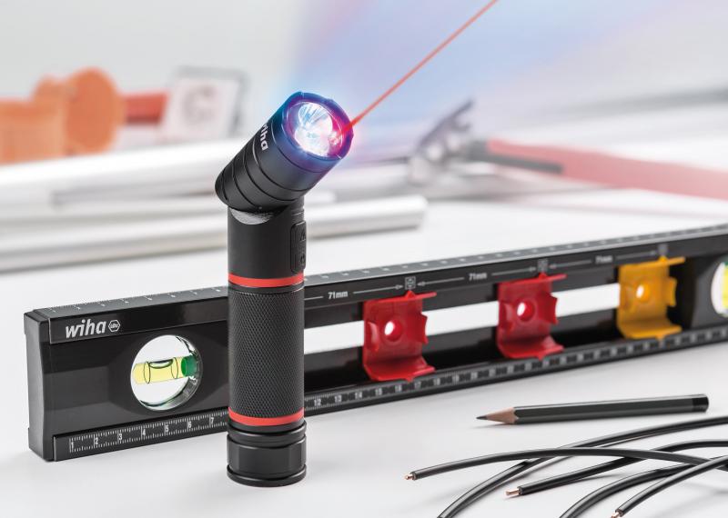 Vignette 2 produit Lampe Flashlight + 3 piles-SB  | Ref : 41286