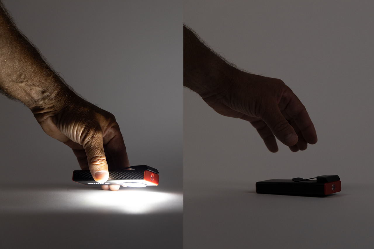 Vignette 3 produit Ref : 45699 | Lampe de poche avec capteur On/Off 1 200 lumens