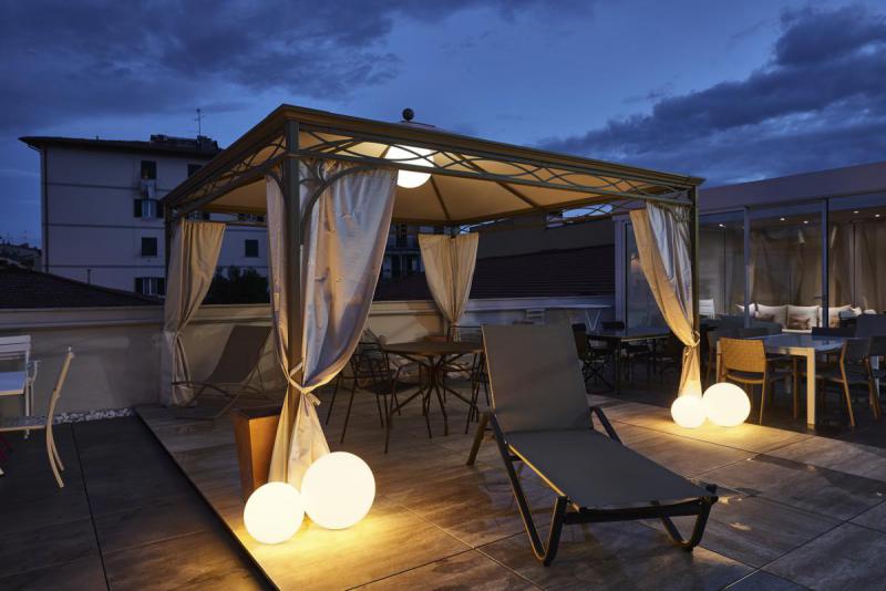 Vignette 2 produit ROTOBALL 25, luminaire mobile extrieur, blanc, E27, 24W max, IP44 | Ref : 227219