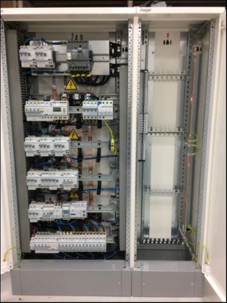 DR721-Armoire Electrique du centre Culturel des Ulis - Photo 1